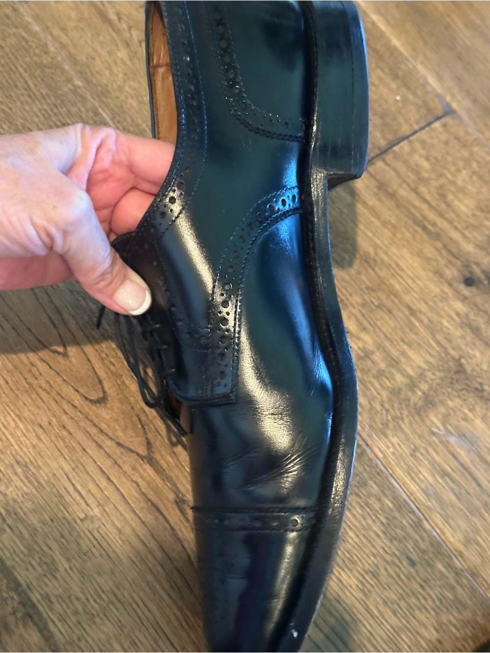 Allen Edmonds - Picture 12 of 16